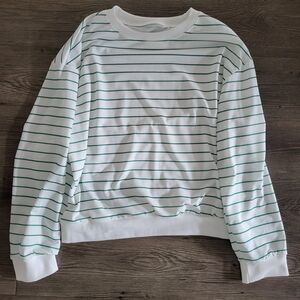 SHEIN White Sweatshirt with Green Stripes